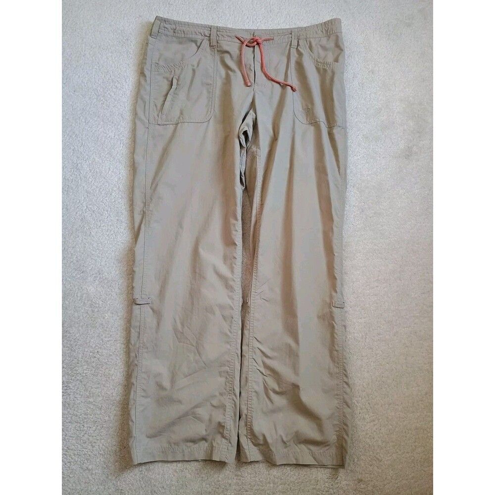THE NORTH FACE  Women’s Sz 16 100% nylon convertible pants  38x 31
